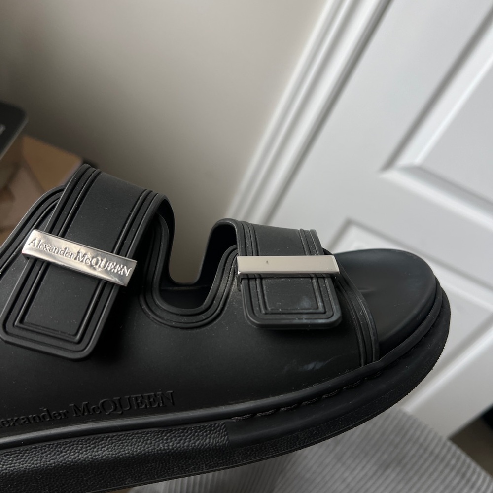 Alexander McQueen Slide Sandals - Picture 5 of 9